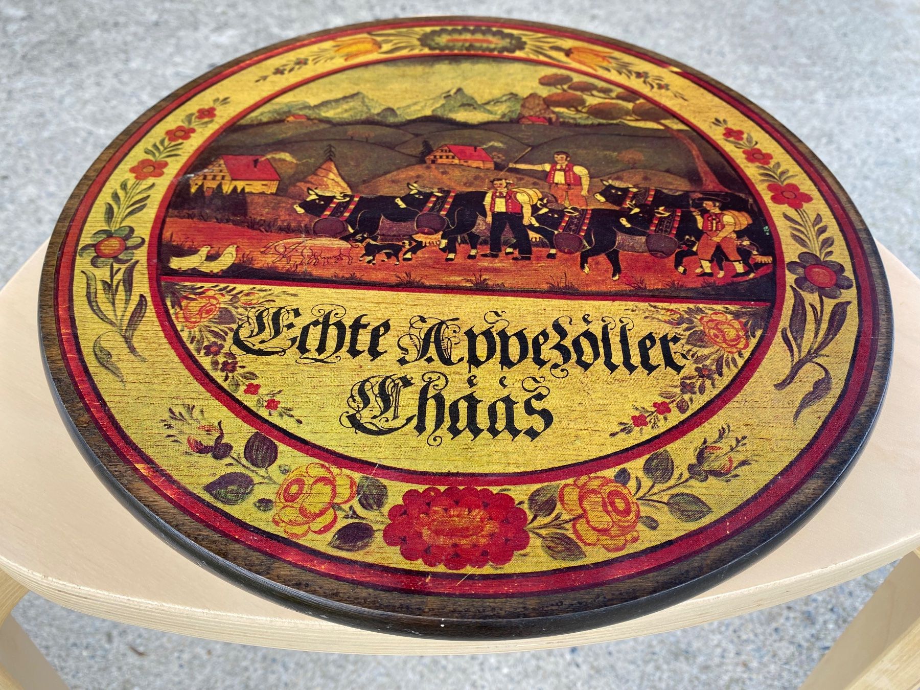 Campanacci mucche: schöner Holzteller Appenzeller Käse – Usato da Feldbach venduto da Olive1 1