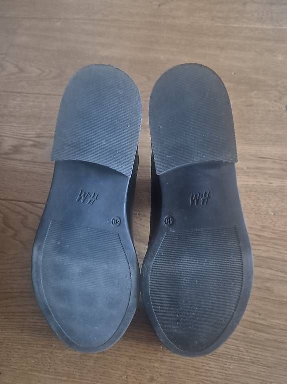 H&M Scarpe da donna: Elegante Damen Boots Grösse 40 – Usato da Koppigen venduto da abu_5syv 1