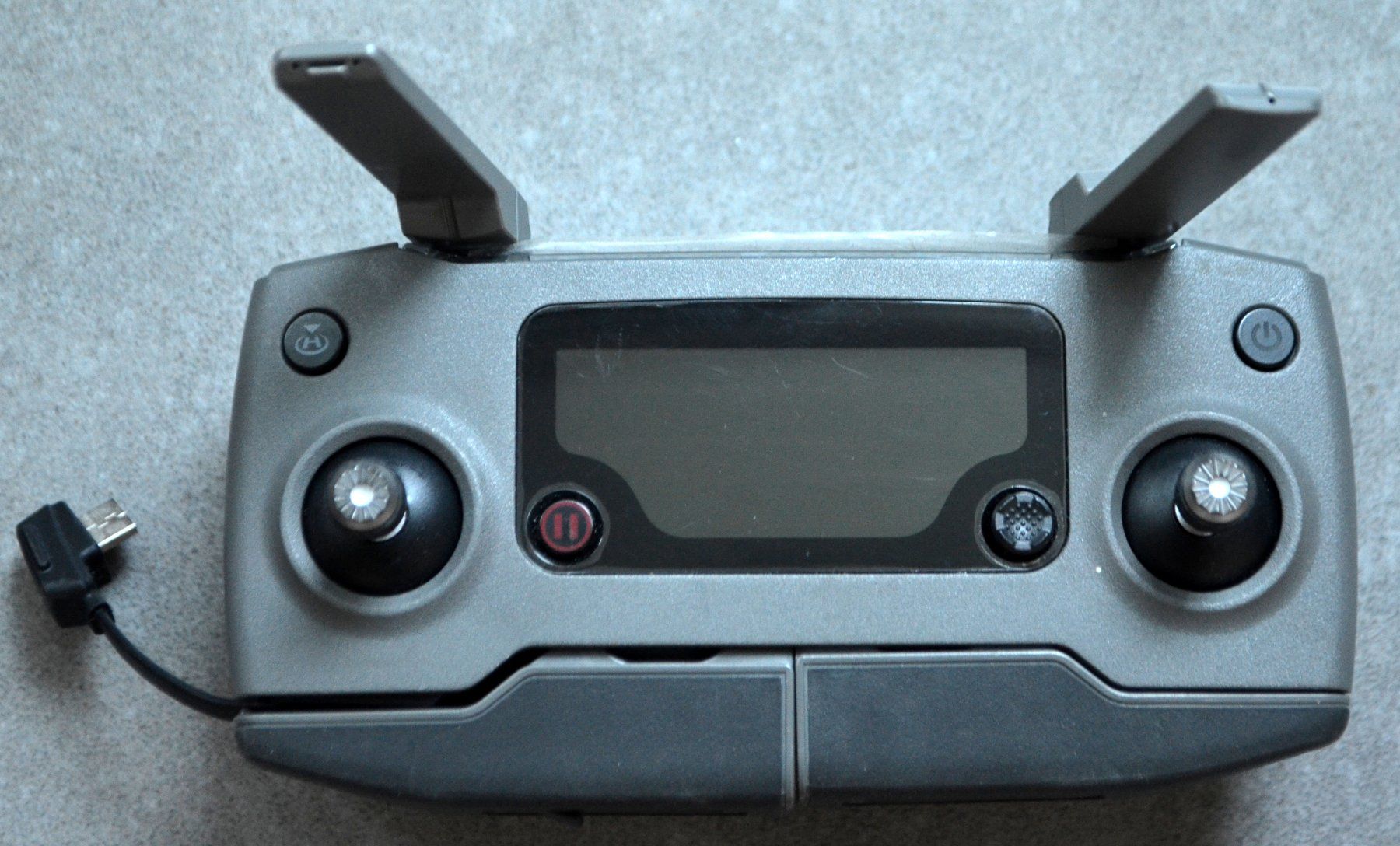 DJI Fernbedienungen: DJI RC1A Mavic Fernbedienung / télécommande – Gebraucht aus Collonges von arashee