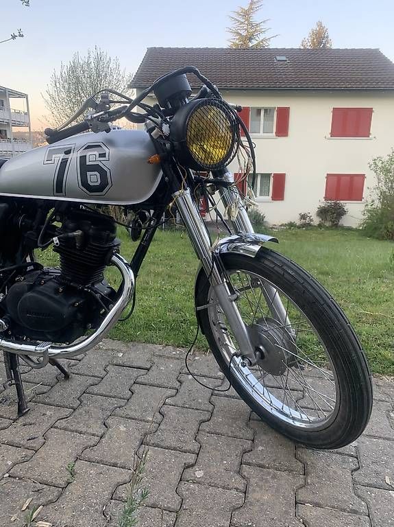 Honda Autres: Honda CG 125 – D'occasion à Zürich par Lara1977 2