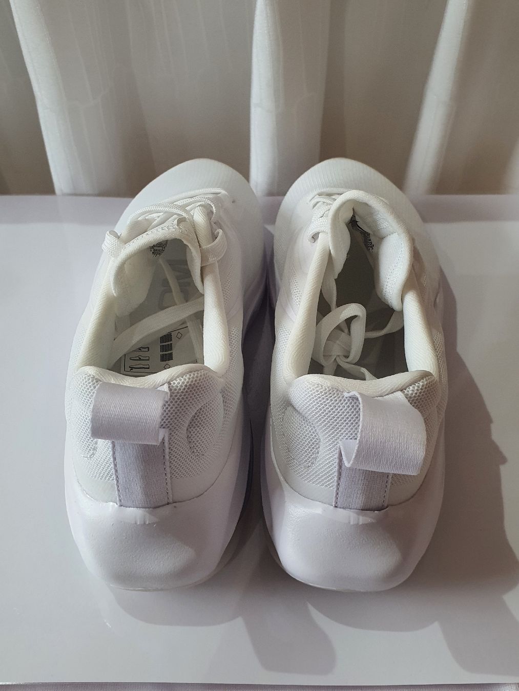 Nike Scarpe da donna: Gr. 36.5 - Nike Kinderschuhe, Neu – Nuovo e nell'imballaggio originale da Nürensdorf venduto da SunshineKinderschuhe 3