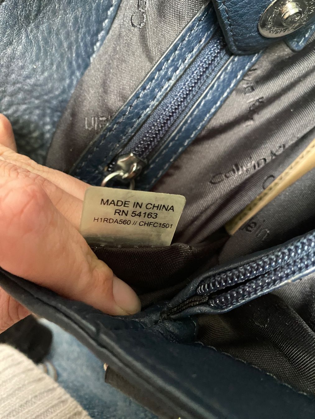 Calvin Klein Taschen für Damen: Handtasche Calvin Klein Vintage – Gebraucht aus Bern von bur_hm92 3