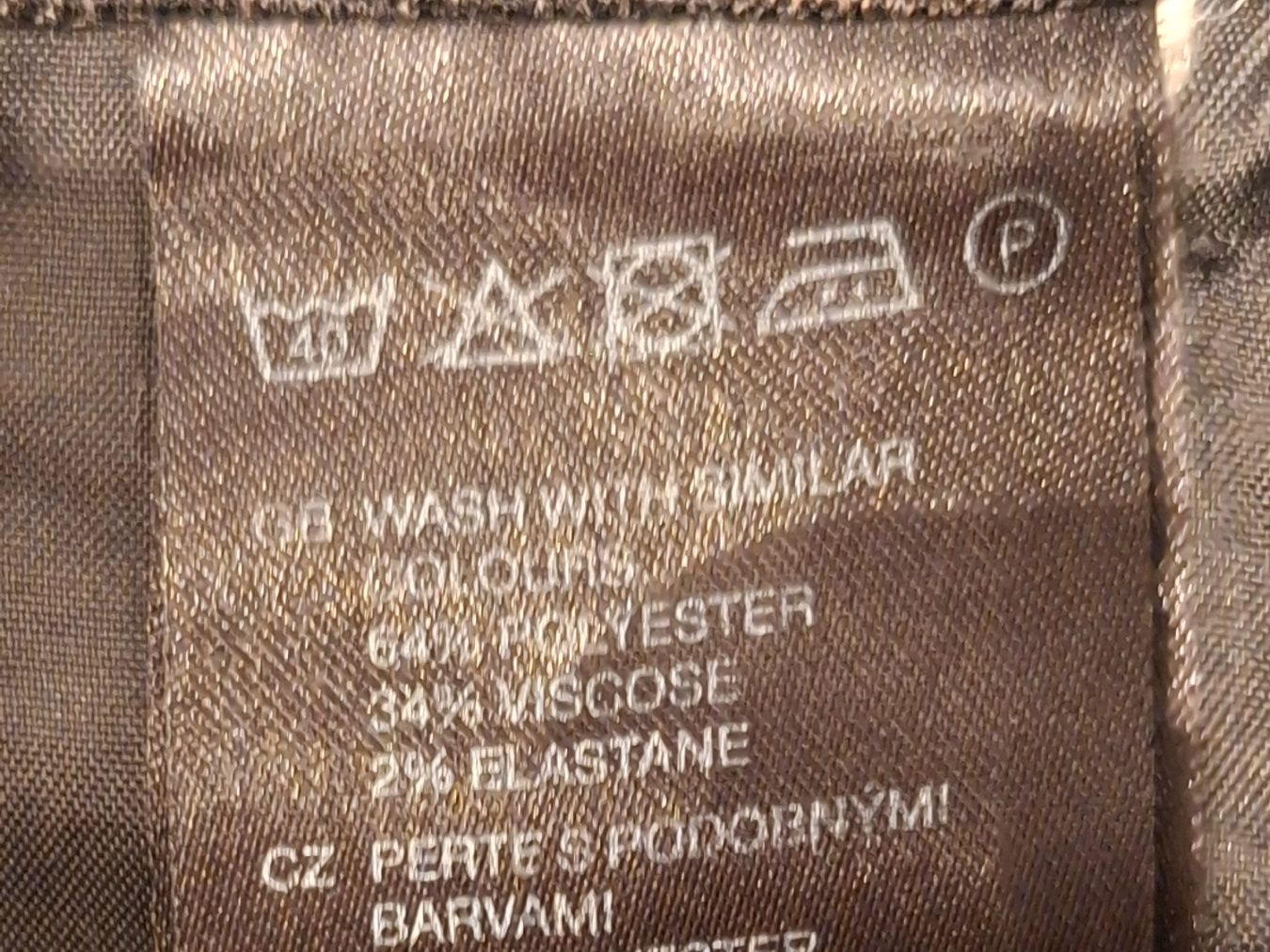 H&M Pantalons: 3/4 Hose – D'occasion à Waltenschwil par PlantAddict 3