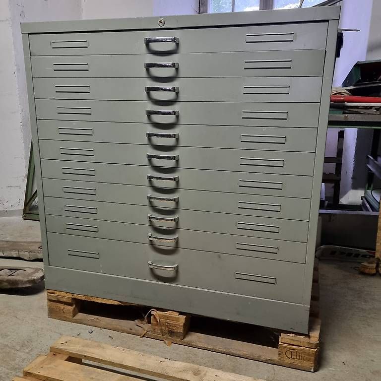 Armadi: Zeichenschrank – Usato da Altendorf venduto da Balz052