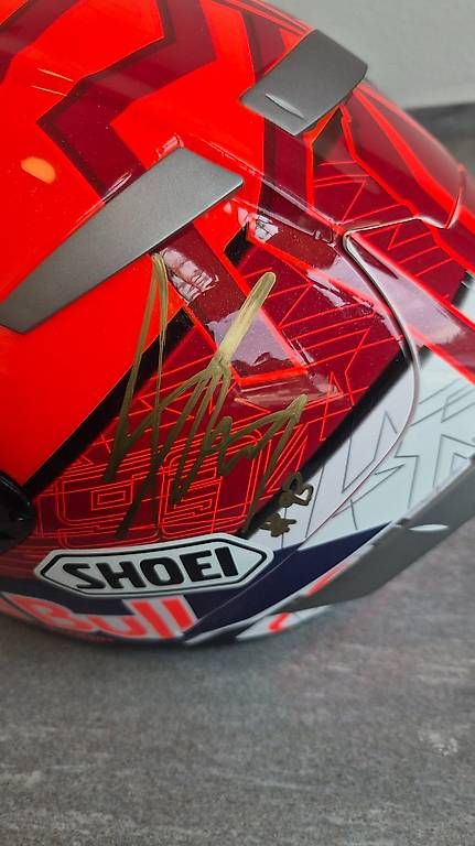 Autografi: Marc Marquez Helm mit Orginal Unterschrift  – Nuovo e nell'imballaggio originale da Utzenstorf venduto da mbo_y2g7 2