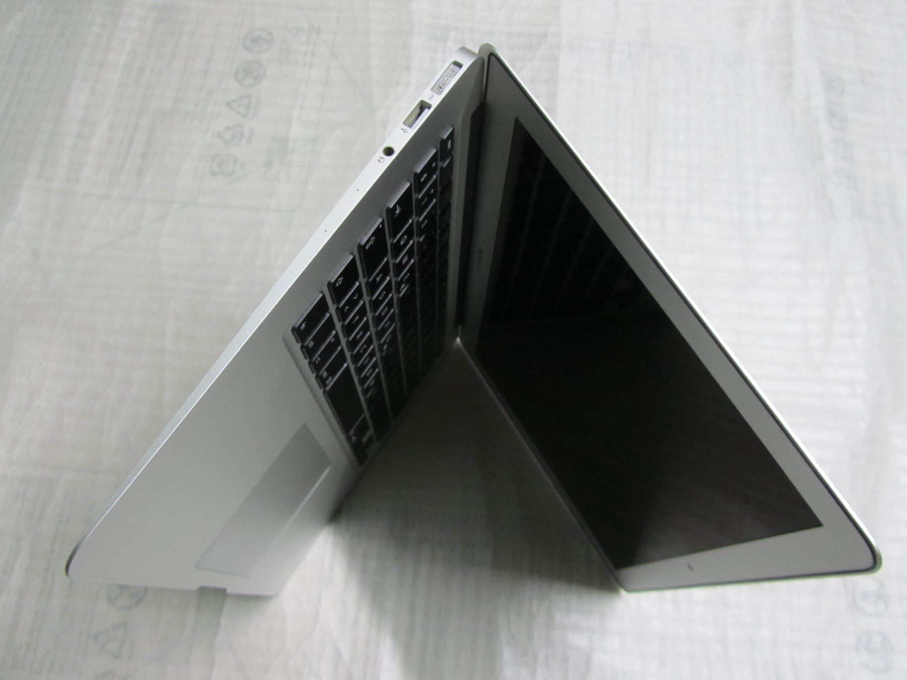 Apple Notebook: MacBook Air 13 Zoll Silber – Usato da moosseedorf venduto da RTN10 6