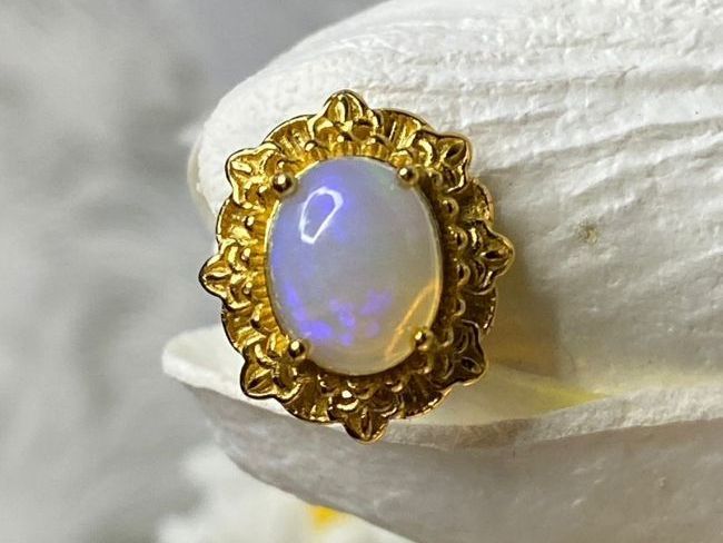 Orecchini pendenti & Orecchini a lobo: Goldene Ohrstecker mit Opal - 925 Silber Wunderschön & NEU – Nuovo (secondo la descrizione) da St. Gallen venduto da GIULESGG 2