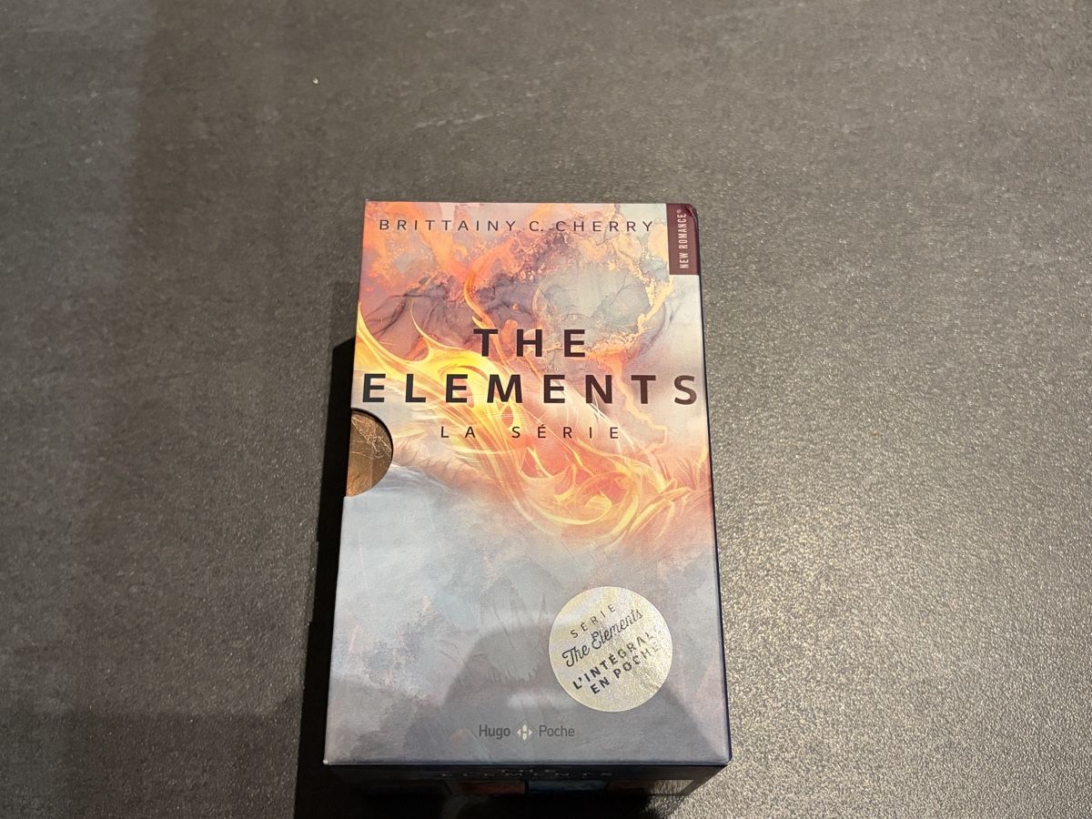 Libri: Saga romances - The elements – Nuovo (secondo la descrizione) da Pailly venduto da ama_kjb6 4