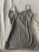 Nachtkleid grau