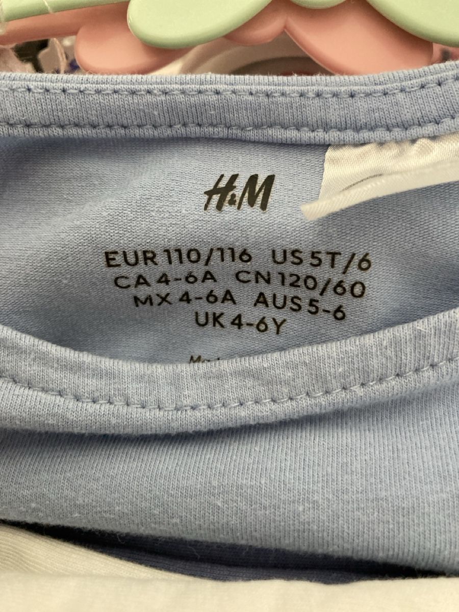 H&M Lotti & Set di vestiti: Kleider Set 5 Teile Elsa Gr.110/116 H&M – Usato da Kefikon ZH venduto da Klukka97 1