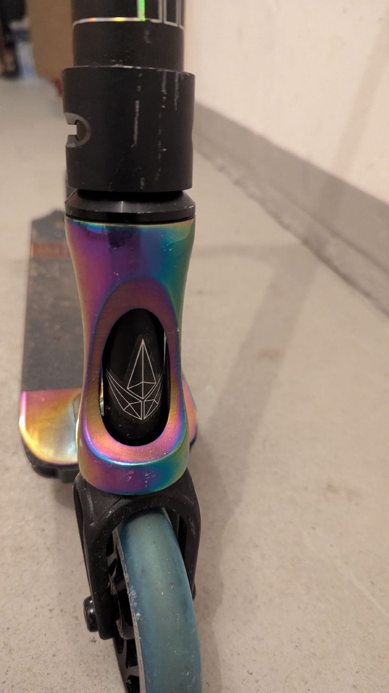 Scooters: Stunt Scooter Blunt Envy Rainbow – Gebraucht aus Bottighofen von _Claudio_ 2
