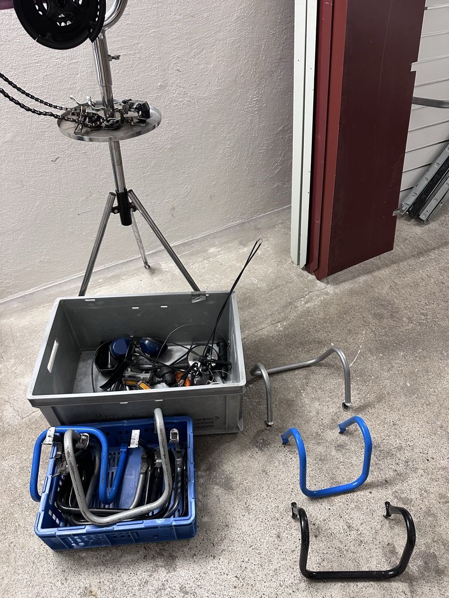 Cavalletti per biciclette: Bicycle repair stand – Usato da Elsau venduto da MANWITHVAN 1