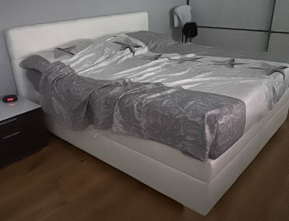 Betten: Boxspringbett 180 x 200 – Gebraucht aus Inwil von Fabio824