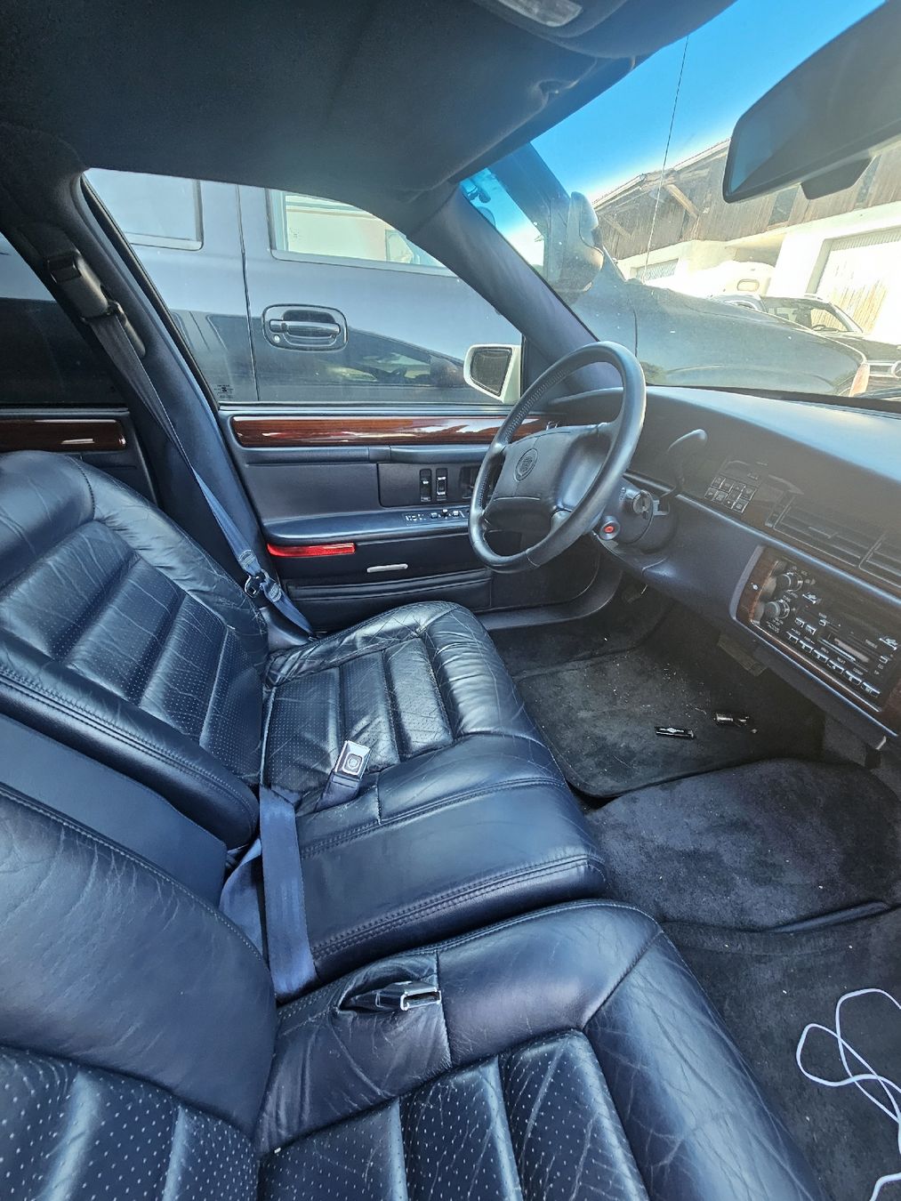 Cadillac Autos: Cadillac Concours  – Défectueux à Meisterschwanden par Luluku 4