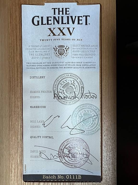 Glenlivet Bevande alcoliche: Whisky Glenlivet - 25 ans- Single Malt – Nuovo e nell'imballaggio originale da Pensier venduto da motofan99 2