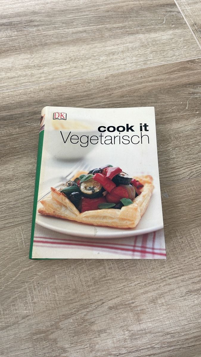 Bücher: Kochbuch vegetarisch DK gebraucht – Gebraucht aus Wallisellen von vivka