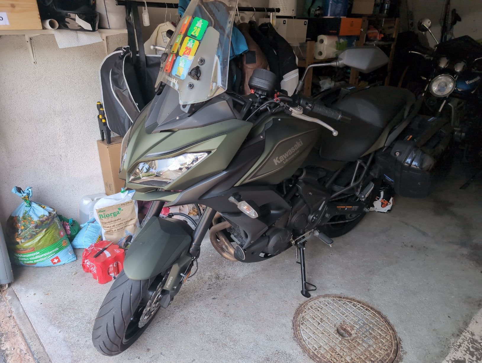 Touring: Moto kawasaki versys 650 – Usato da Zürich venduto da emilyduchamp