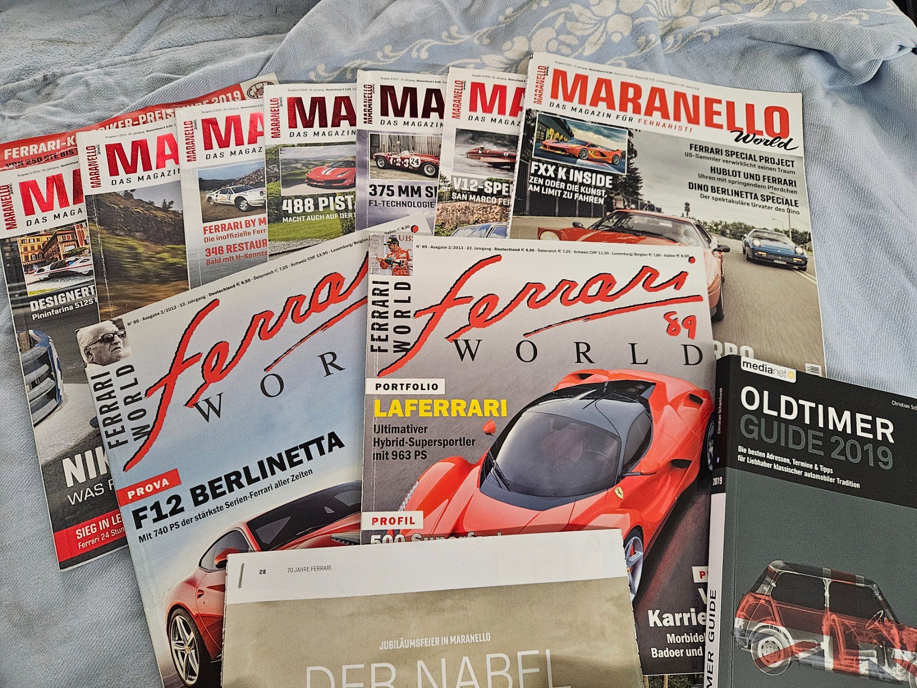 Riviste & Magazine: Ferrari und Maranello World – Usato da Männedorf venduto da go-rs484 1
