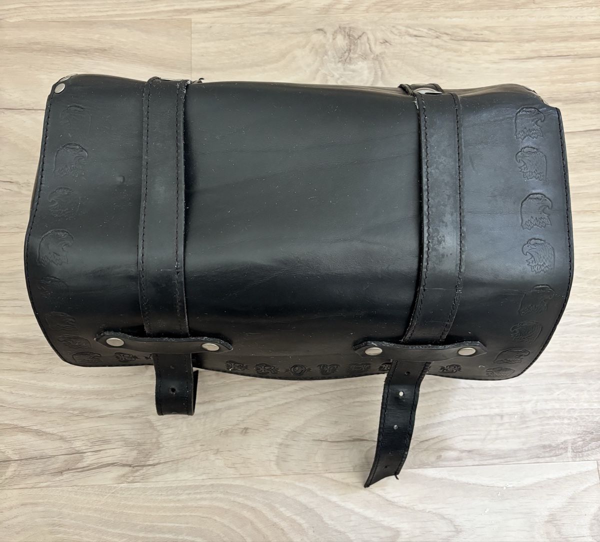 Topcase: Tool Bag Custom Moto Cruiser/Chopper in Pelle – Usato da Montagnola venduto da iva_qvx9 4