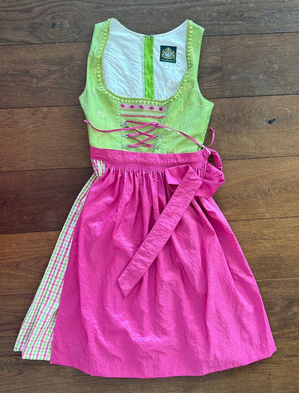 Kleider: Dirndl von Hammerschmid Grösse M - NEUwertig – Gebraucht aus Rudolfstetten von Bar_wk82 2