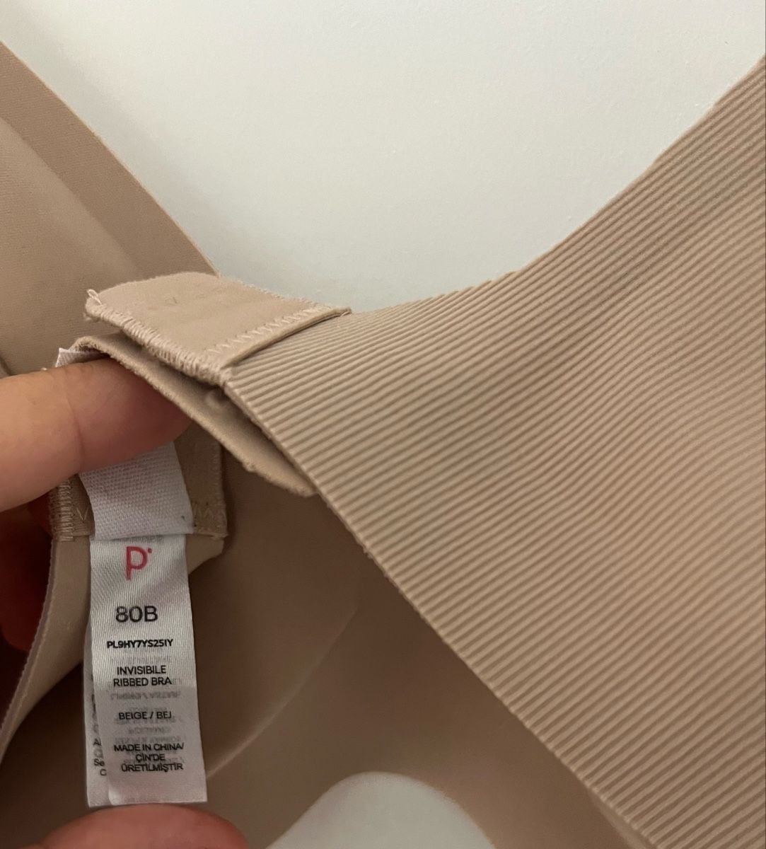 Altra biancheria intima: Invisible Ribbed Bra, beige, Gr. 80B – Usato da Frutigen venduto da glnays 6