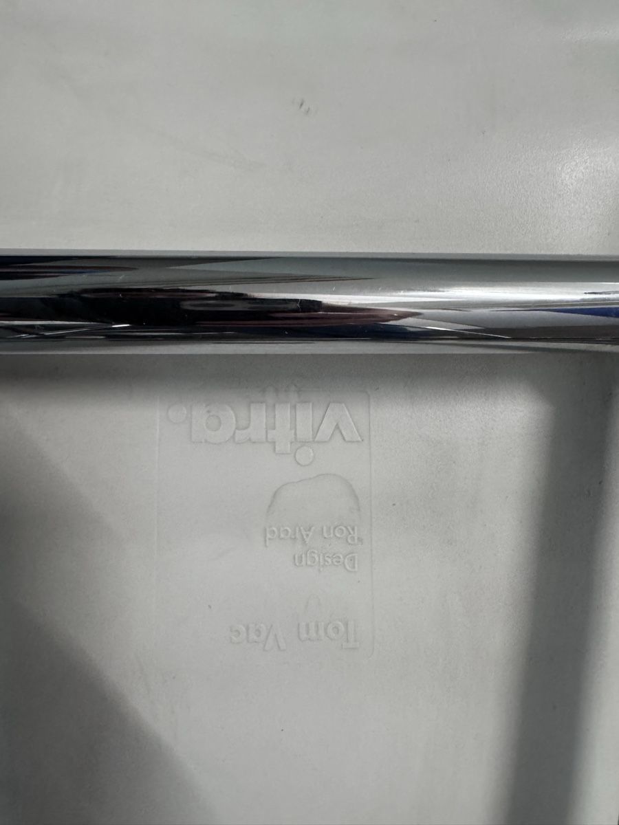 Vitra Sedie: Stuhl Vitra Tom Vac Design Ron Arad – Usato da Bern venduto da samryan 1