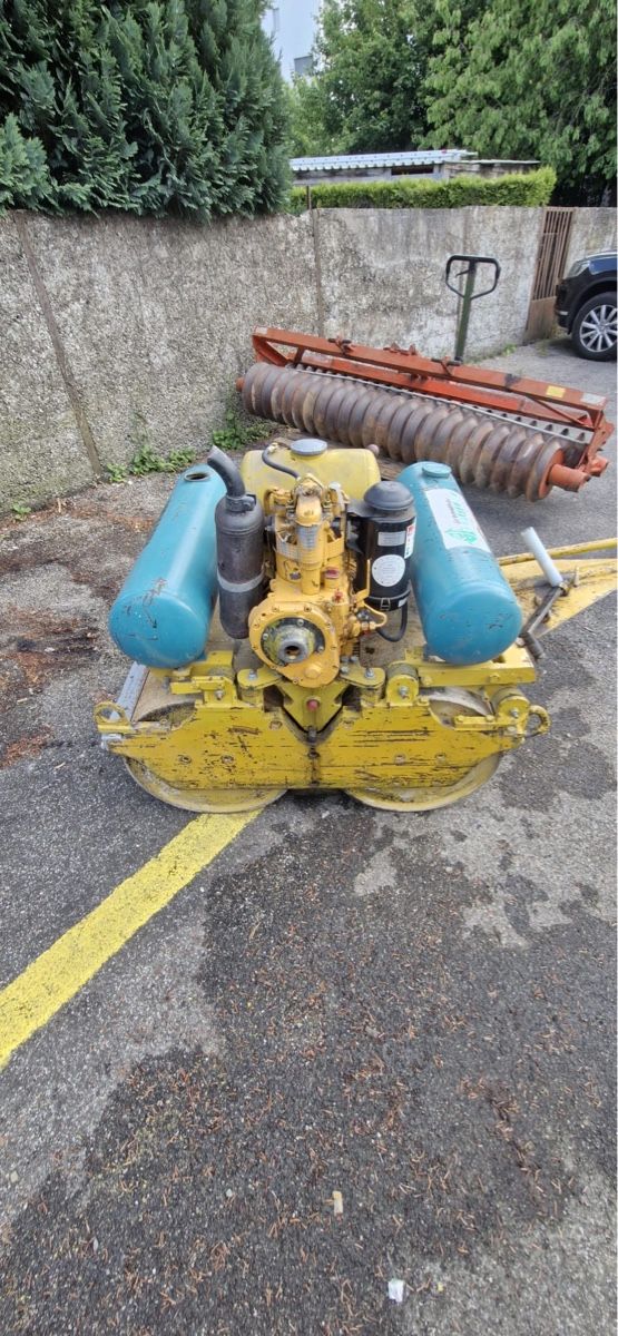 Toutes les machines: Ammann Vibrationswalze – D'occasion à möhlin par platzsimo 1