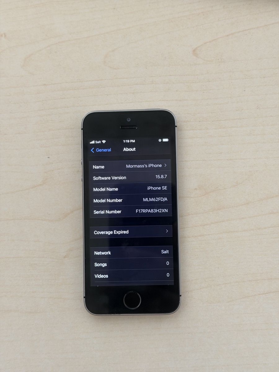 Apple Portables: iPhone SE (2nd generation) 64GB Silver used – D'occasion à Hergiswil NW par mor_k5d6 1