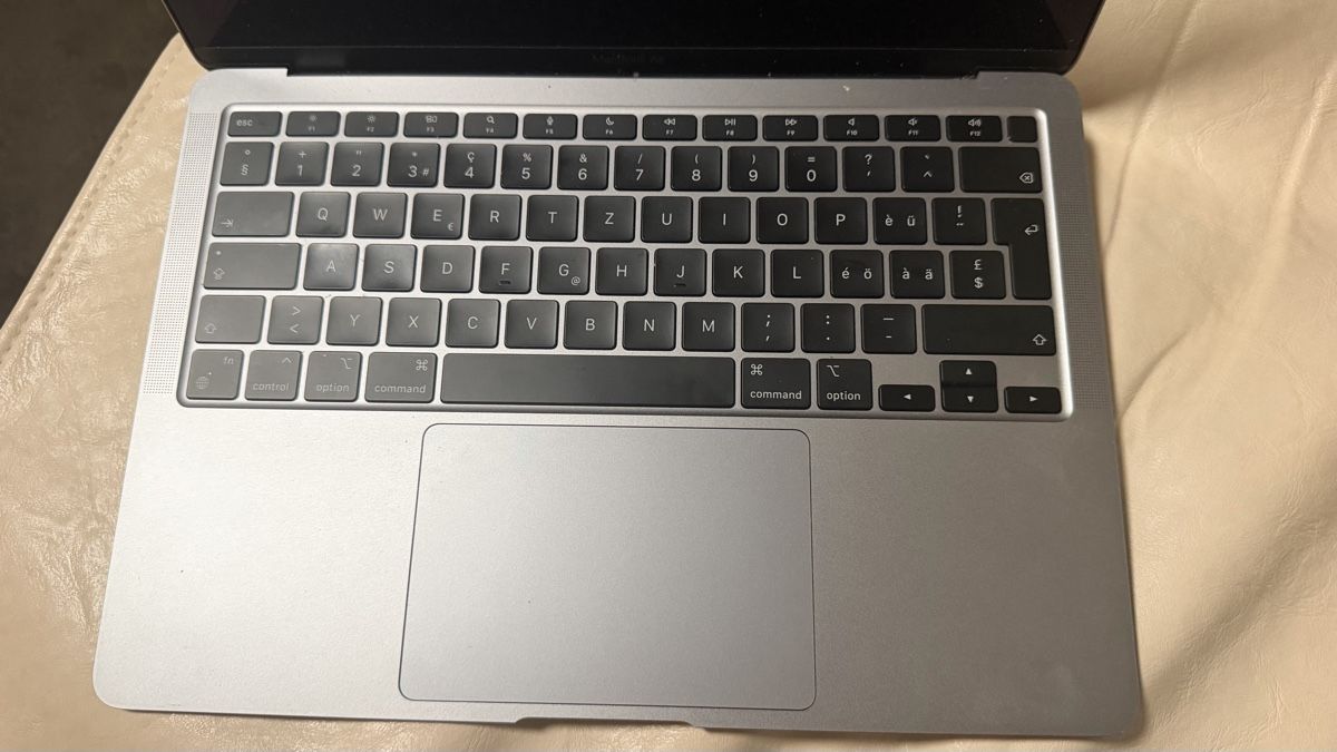 Apple Notebooks: Macbook Air 13-inch – Gebraucht aus Luzern von LLamija 1