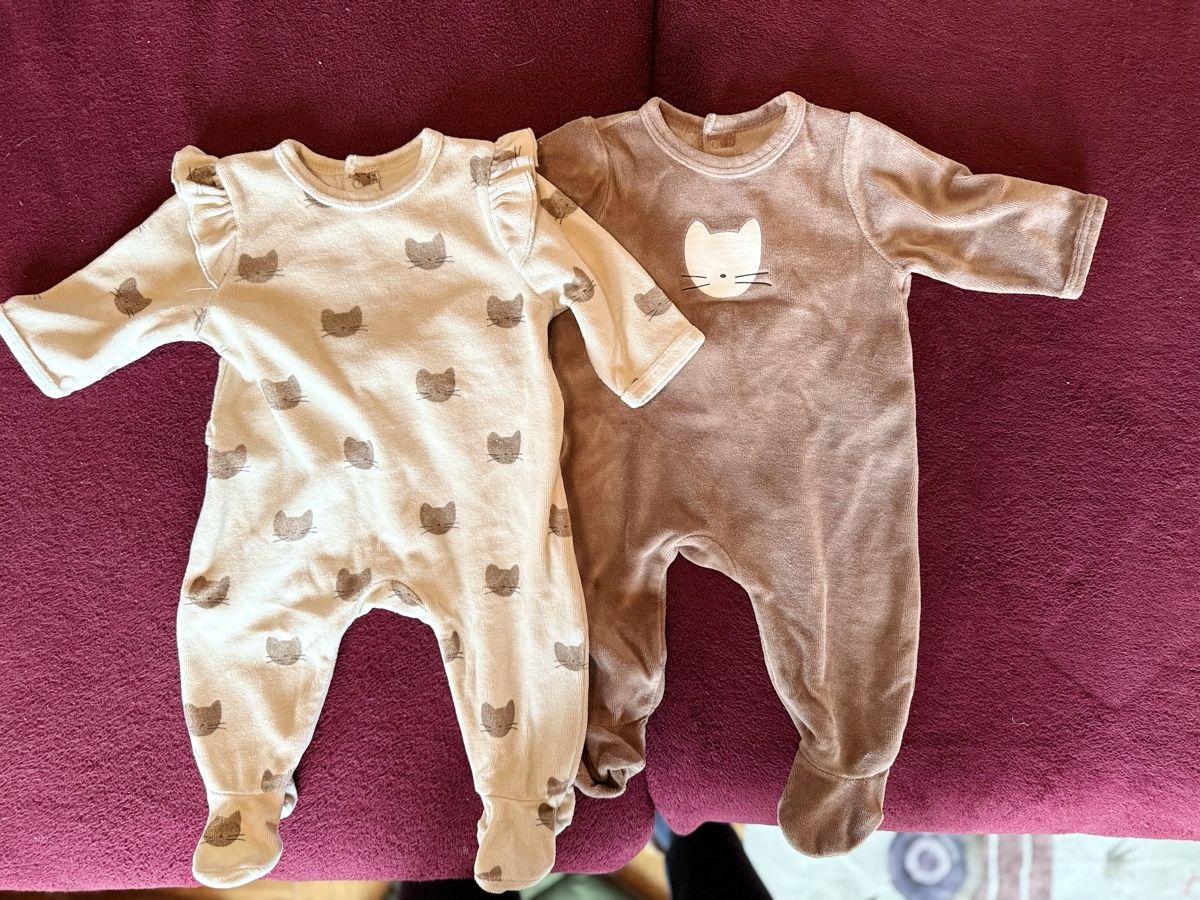 Pyjamas: 5 Strampler samt 50 und 56 – Neuf (Voir description) à Füllinsdorf par M.B.K. 2