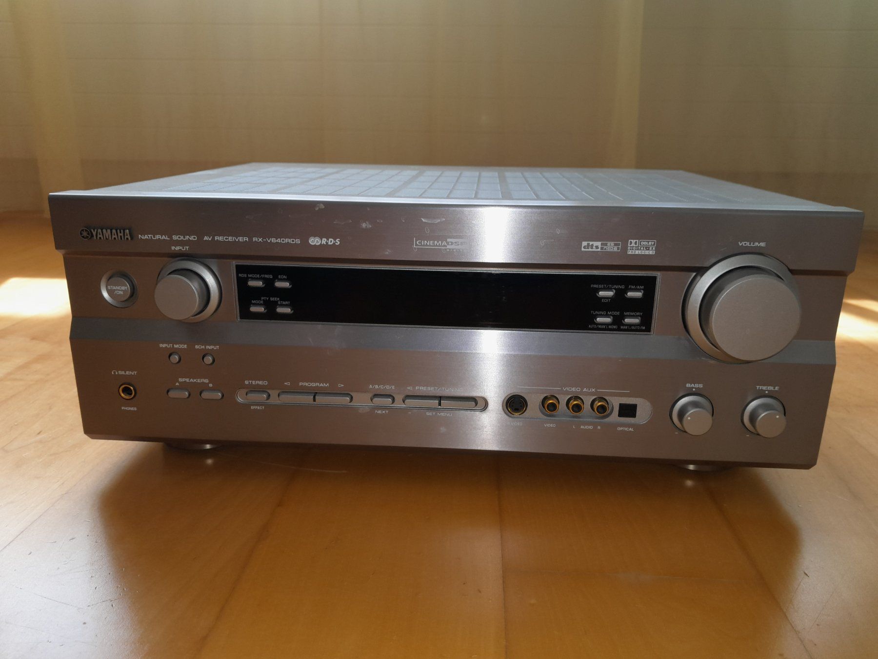 Yamaha Ricevitori: Yamaha Receiver RX-V640RDS – Difettoso da Waltenschwil venduto da Waters 3