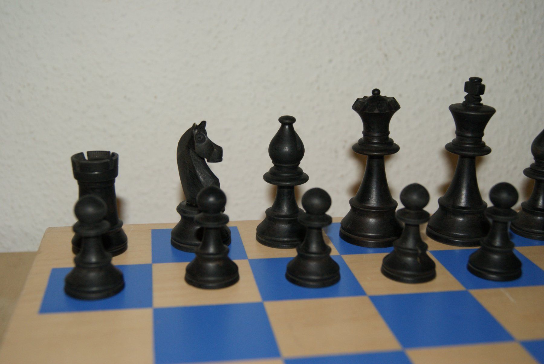 Jeux: Schachbrett-Box mit Staunton Figuren - PLUS – D'occasion à Zürich par Widi1 3
