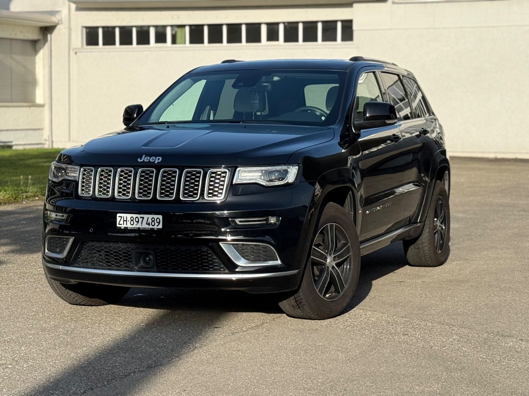 Jeep Automobili: Jeep Grand Cherockee 3.0 SUMMIT – Usato da Zürich venduto da kre_nb8h 6