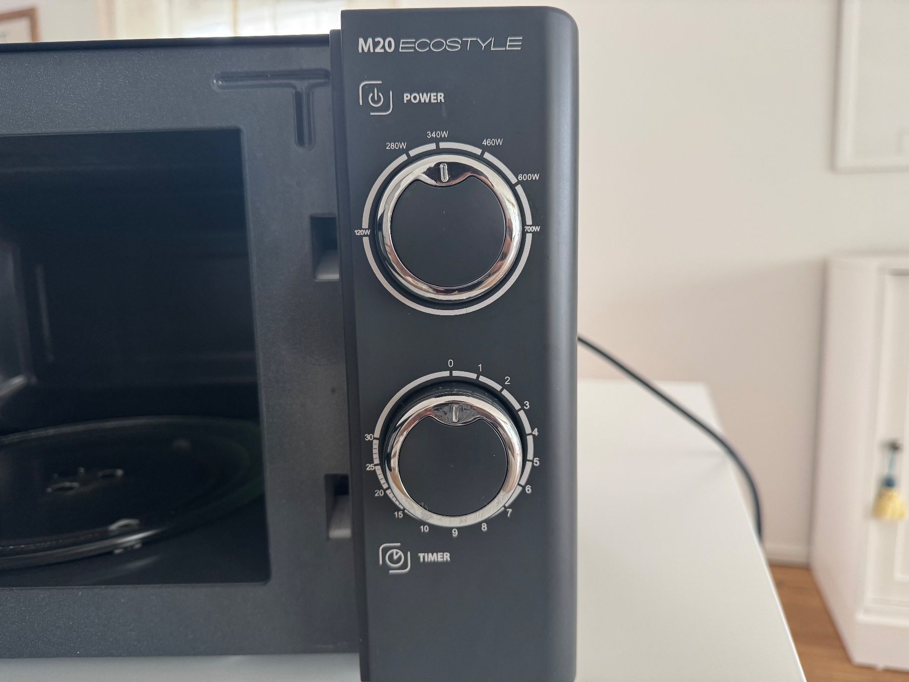 Elettrodomestici da cucina: Caso M20 ecostyle - Microwave 700W / 20L – Usato da Root venduto da gEdo92 1