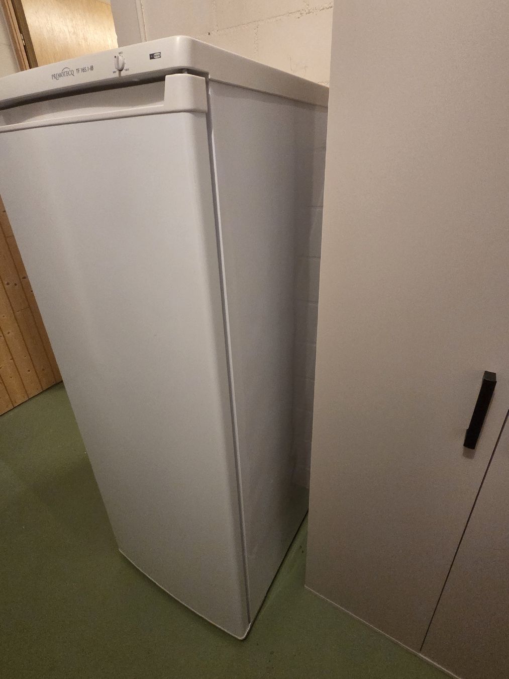Congelatori: Gefrierschrank mit 6 Schubladen – Usato da Lostorf venduto da _Venus_ 1