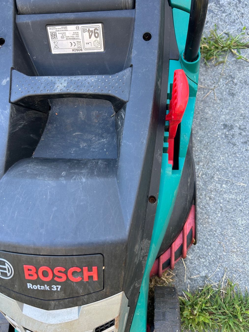 Bosch Tagliaerba: Rasenmäher – Usato da Pfeffingen venduto da apple2007 1