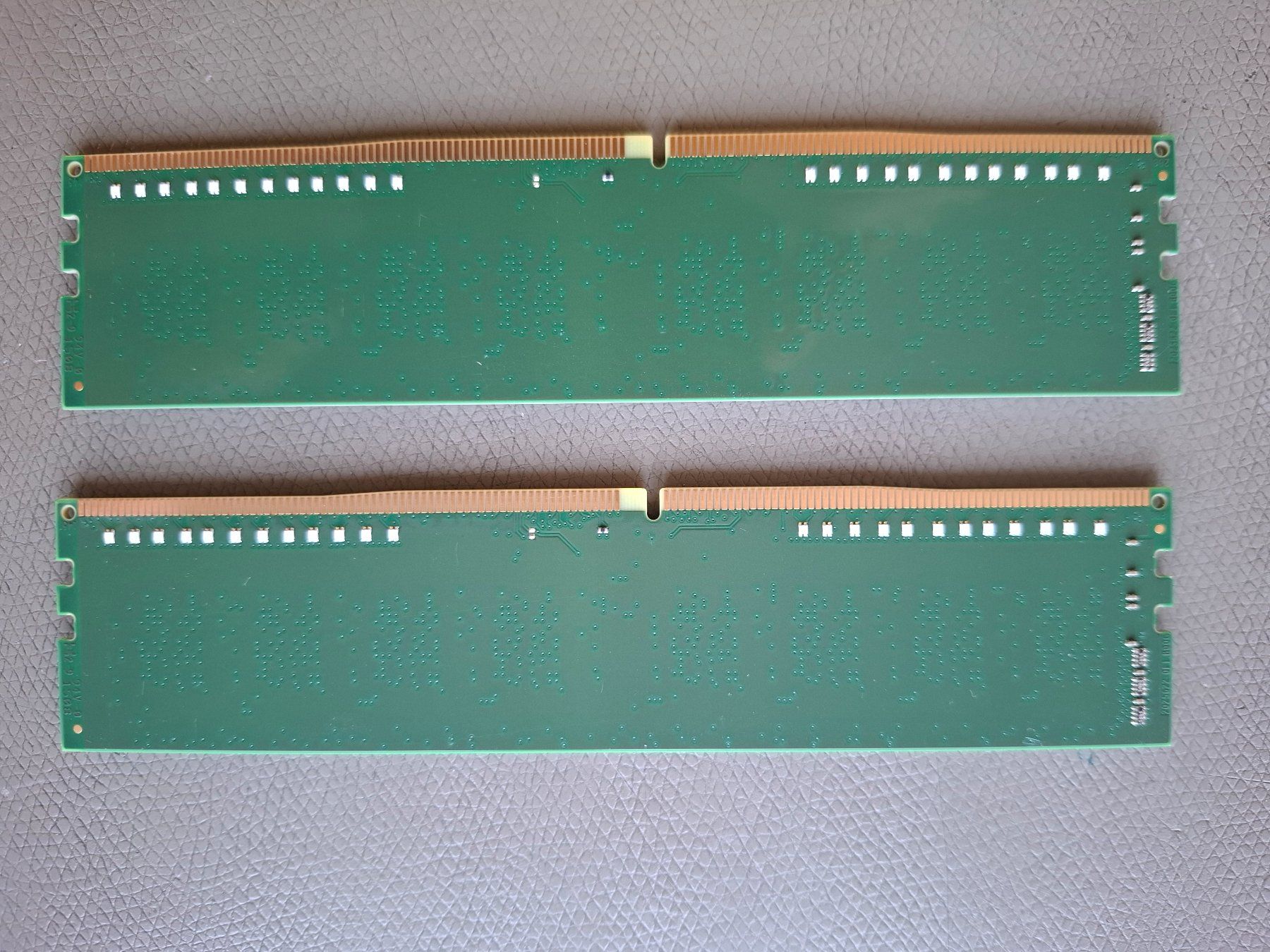 Kingston Memoria / RAM: 2x 4GB DDR4-RAM von KINGSTON – Usato da Marthalen venduto da cay2mar 2