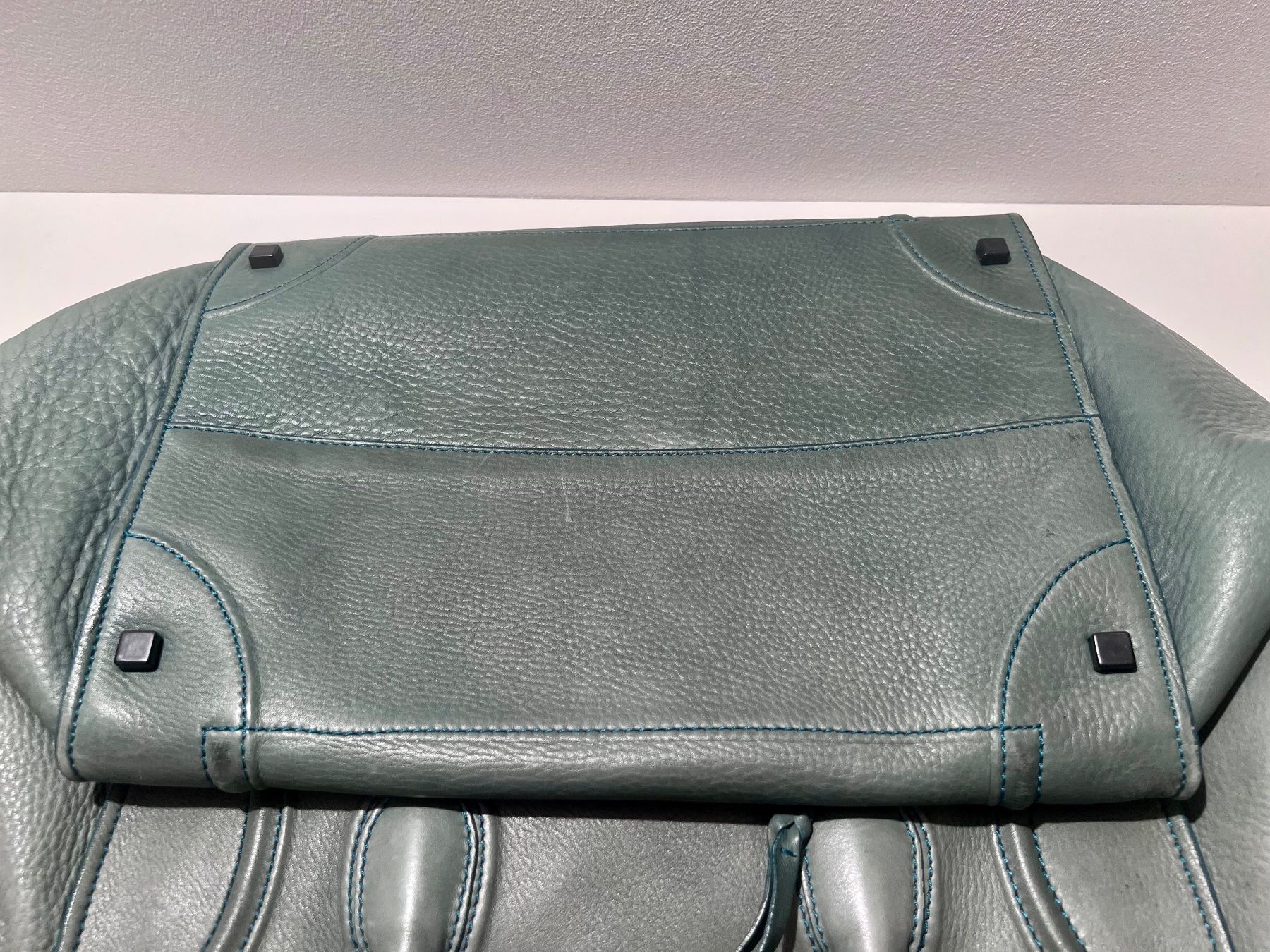 Celine Taschen für Damen: Céline Bag - Phantom Large Luggage, seltene Farbe – Gebraucht aus St. Gallen von Floomer 8