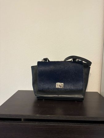 Elegante Handtasche aus Echtleder - Perfekt für Herbst!