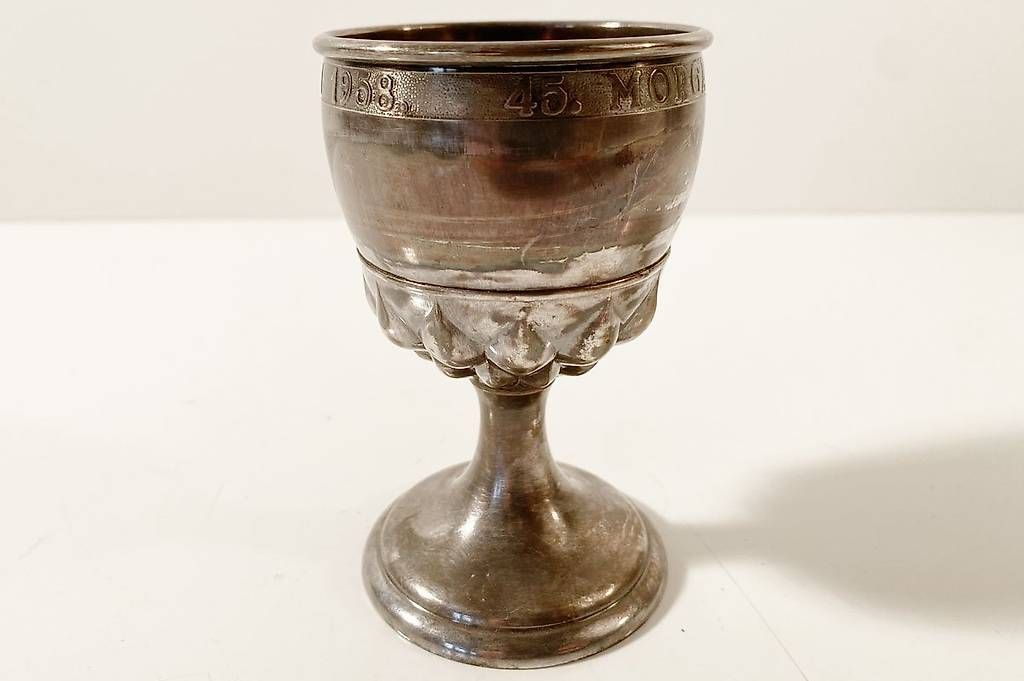 Altre raccolte & rarità: Silber Schützenbecher Morgarten Schiessen 1958 – Usato da Ballwil venduto da ClassicGallery 2