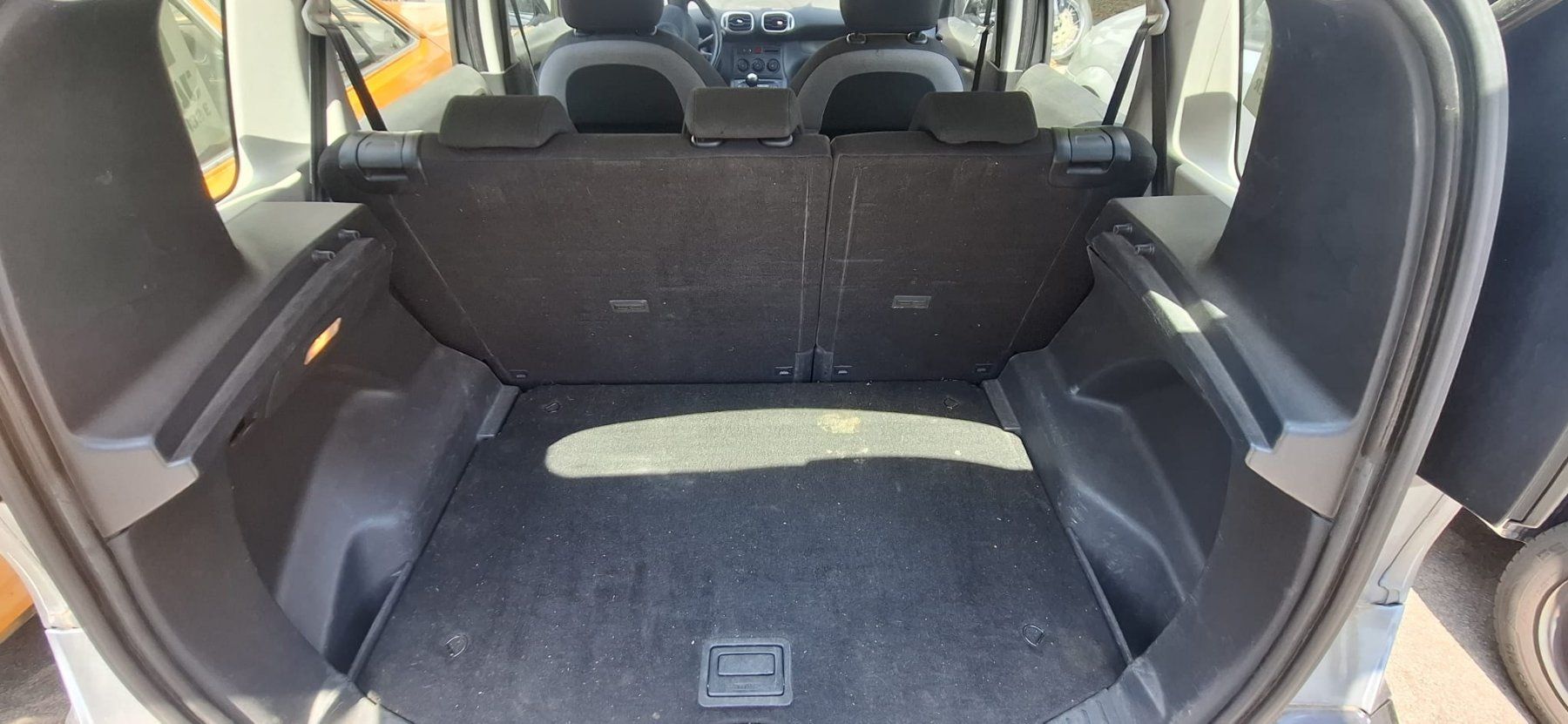 Citroën Autos: Citroen C3 Picasso 1.6 – D'occasion à Kirchlindach par Zbinden_Velo_Moto 2