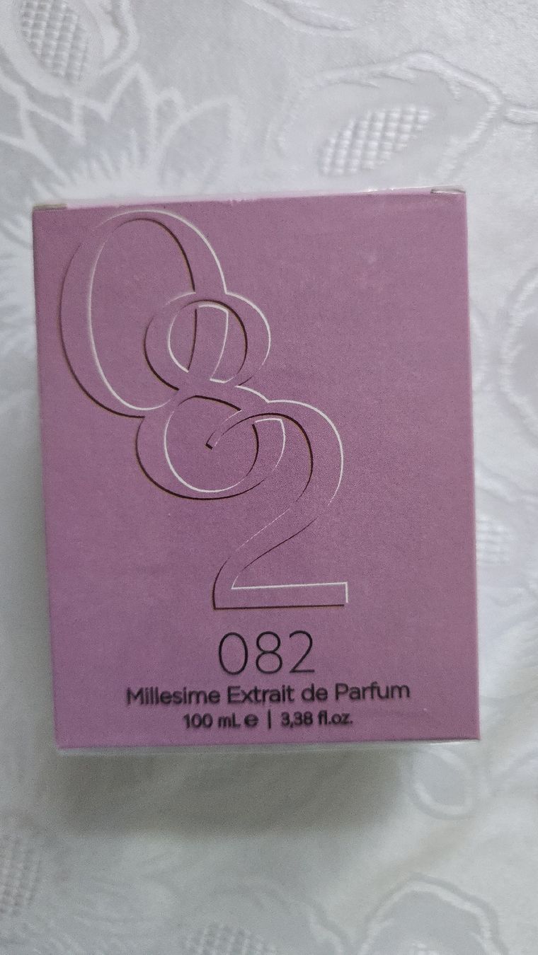 Chogan Profumi & Eau de Toilette: Original Olfazeta 082 Extrait de Parfum, neuwertig! – Nuovo e nell'imballaggio originale da Aristau venduto da rap_6nvq