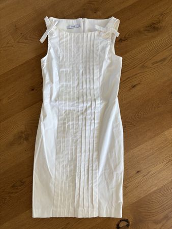 Weisses Kleid
