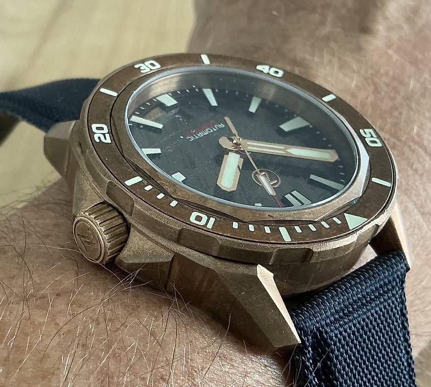 Uhren: Zelos Swordfish 42 bronze ETA – Gebraucht aus Bülach von efcop 1