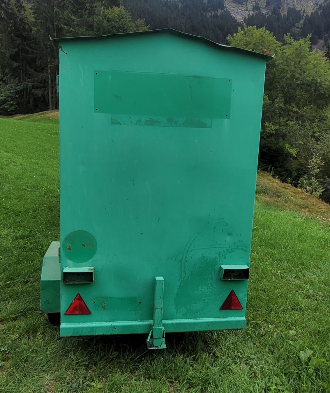 Rimorchi: Werkzeuganhänger Rebu – Difettoso da Escholzmatt venduto da Lemken 1