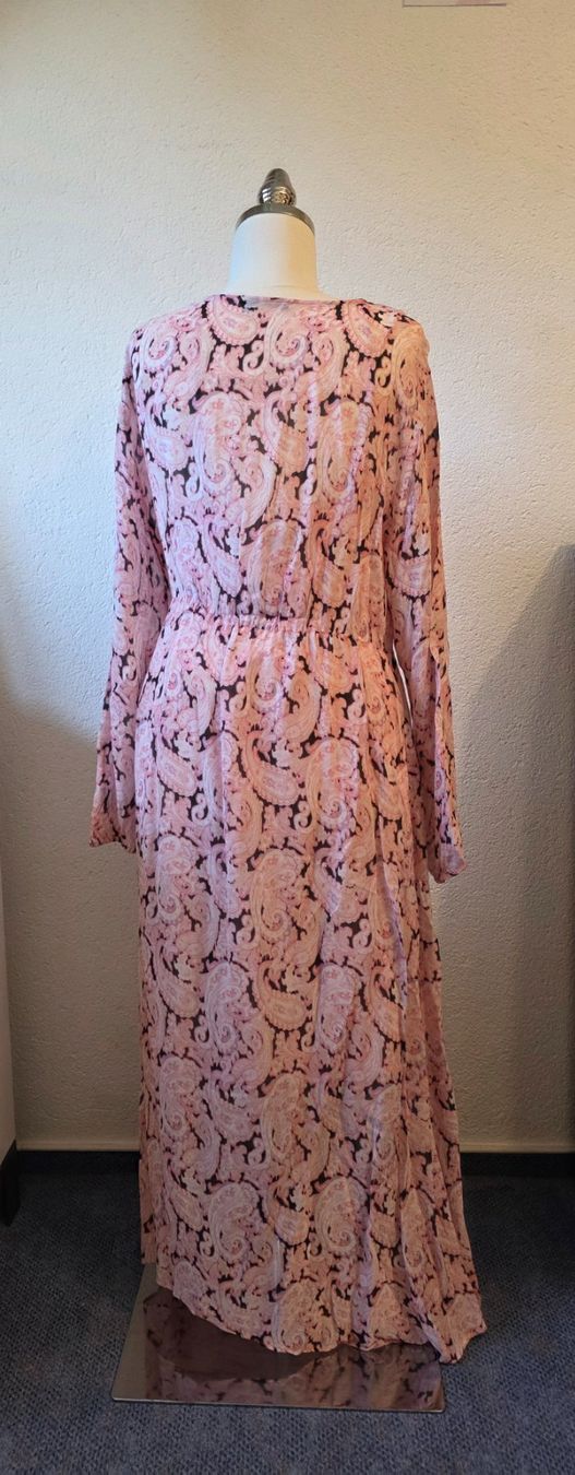 Vestiti: Ultra leichtes rosa Maxikleid – Usato da Neerach venduto da Basile1 1