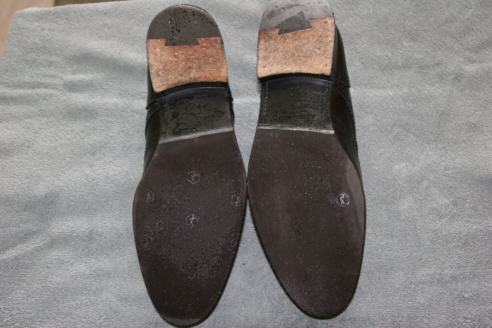 Scarpe da uomo: Herrenschuh Budapester - Der Klassiker, schwarz, Gr. 41 – Usato da Büren an der Aare venduto da Sabinem71 5