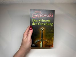 ROMAN: Andrzej Sapkowski, Das Schwerft der Vorsehung