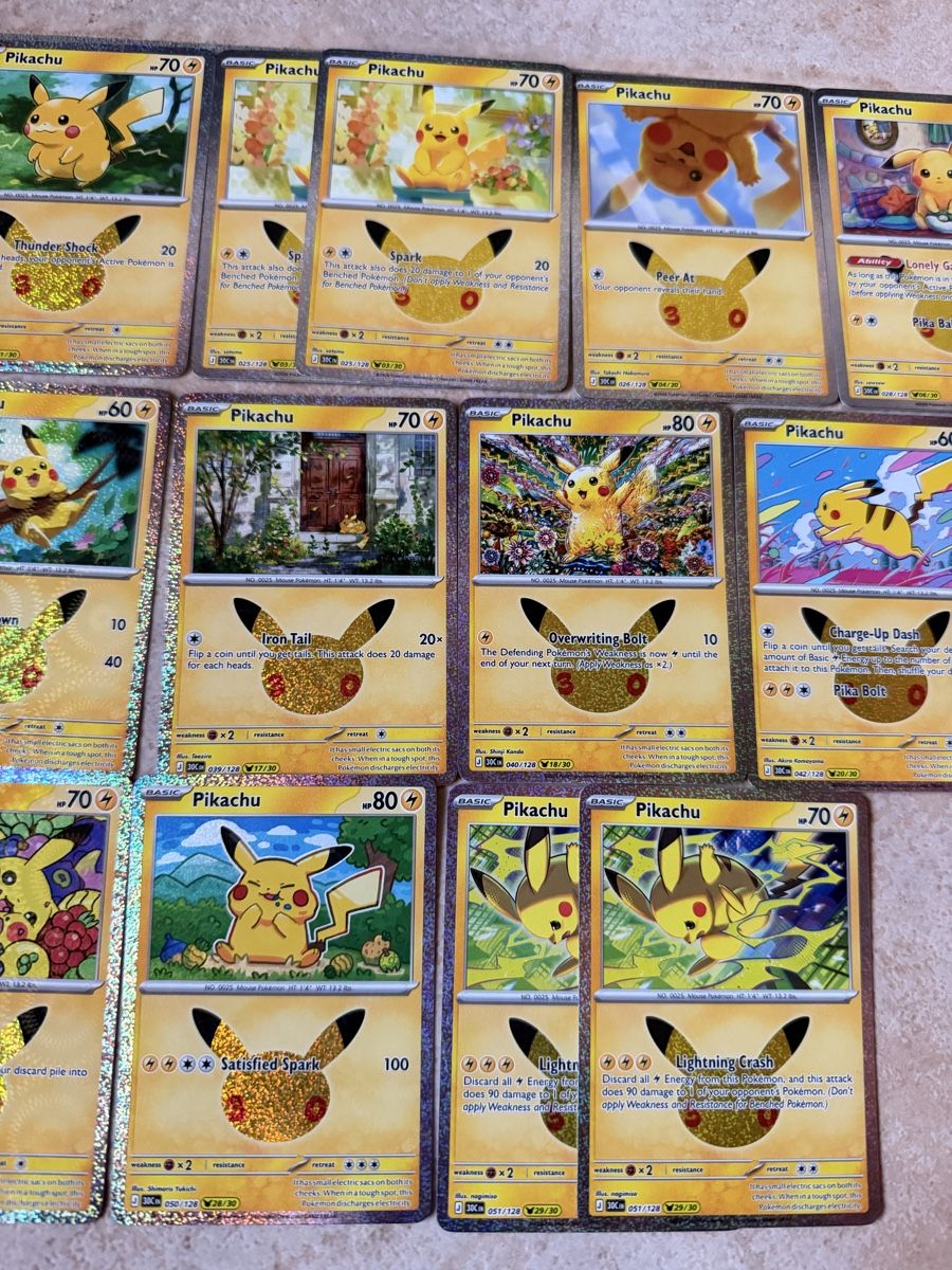Pokémon Carte collezionabili: PIKACHU 30TH ENG X15CARD AB 1.- – Usato da Manno venduto da Ariele- 2