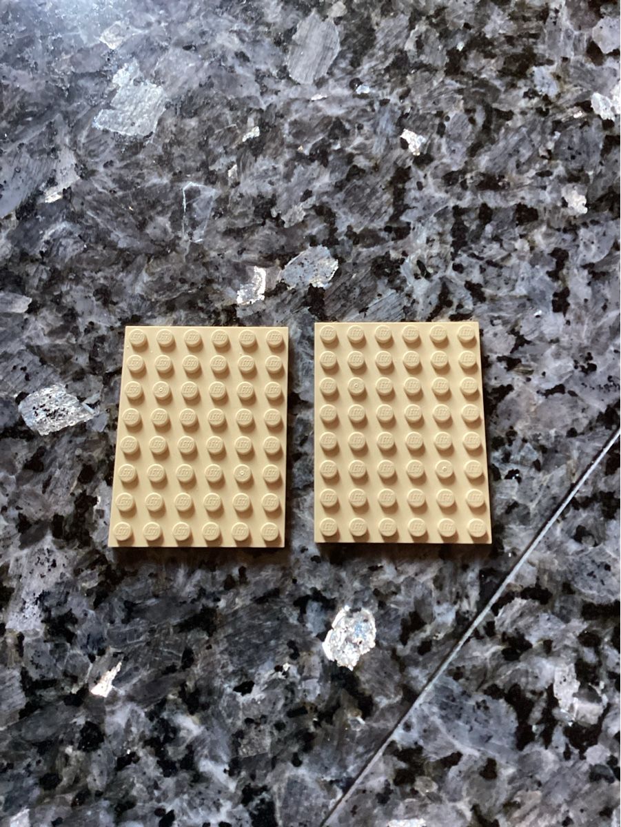 Lego Spielzeuge: Lego Platte 8 x 6 Noppen, Sand – Gebraucht aus Kölliken von Rwolfer